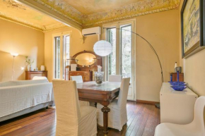 Aribau Apartment
